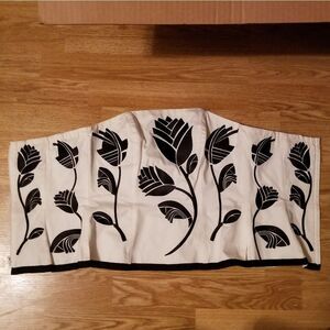 White corset or bustier top with black roses size 2 White House Black Market